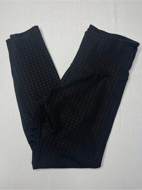 Old Navy Active Elevate Leggings Black (Small)